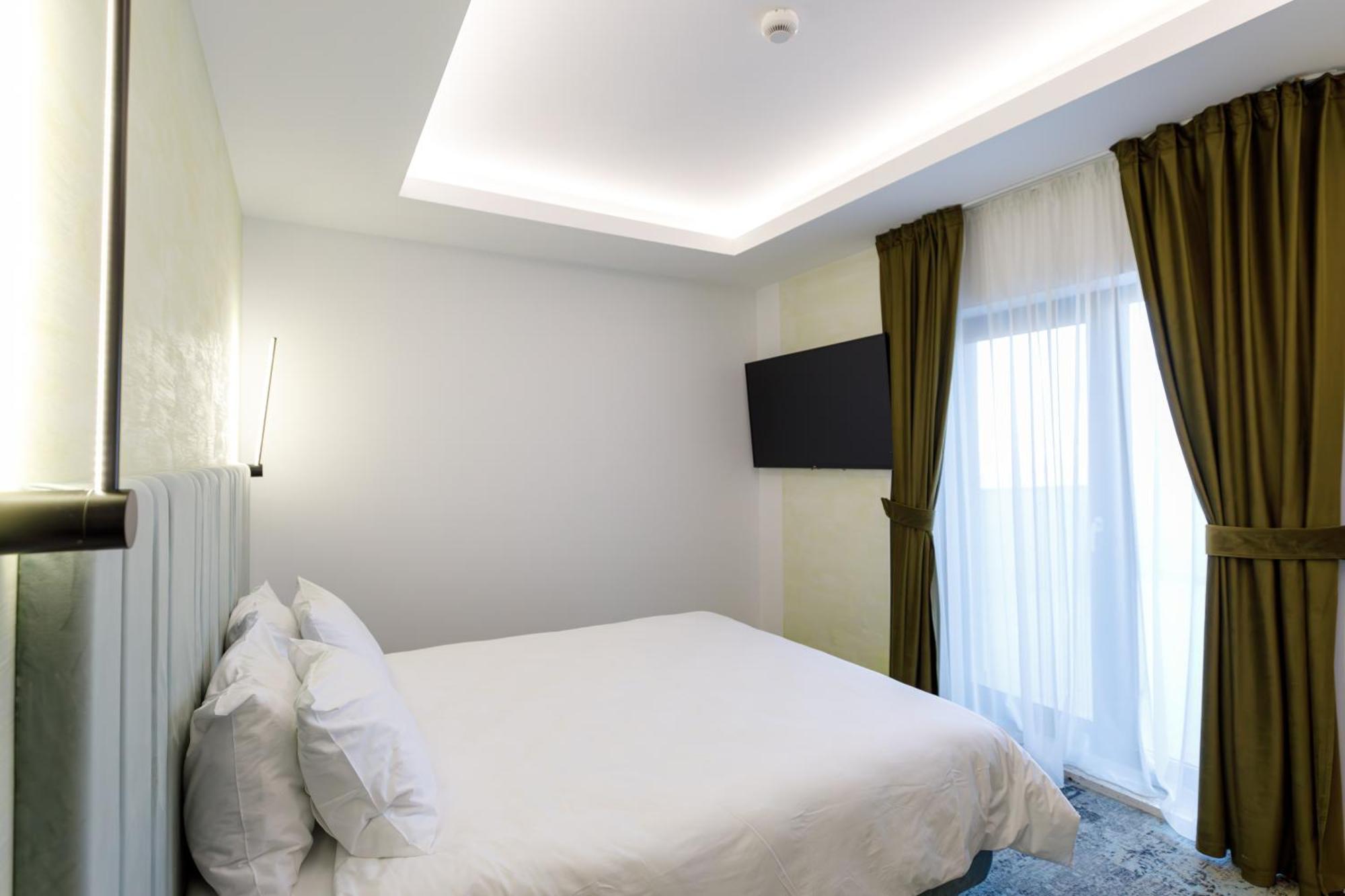 River Place Pitesti Ngoại thất bức ảnh