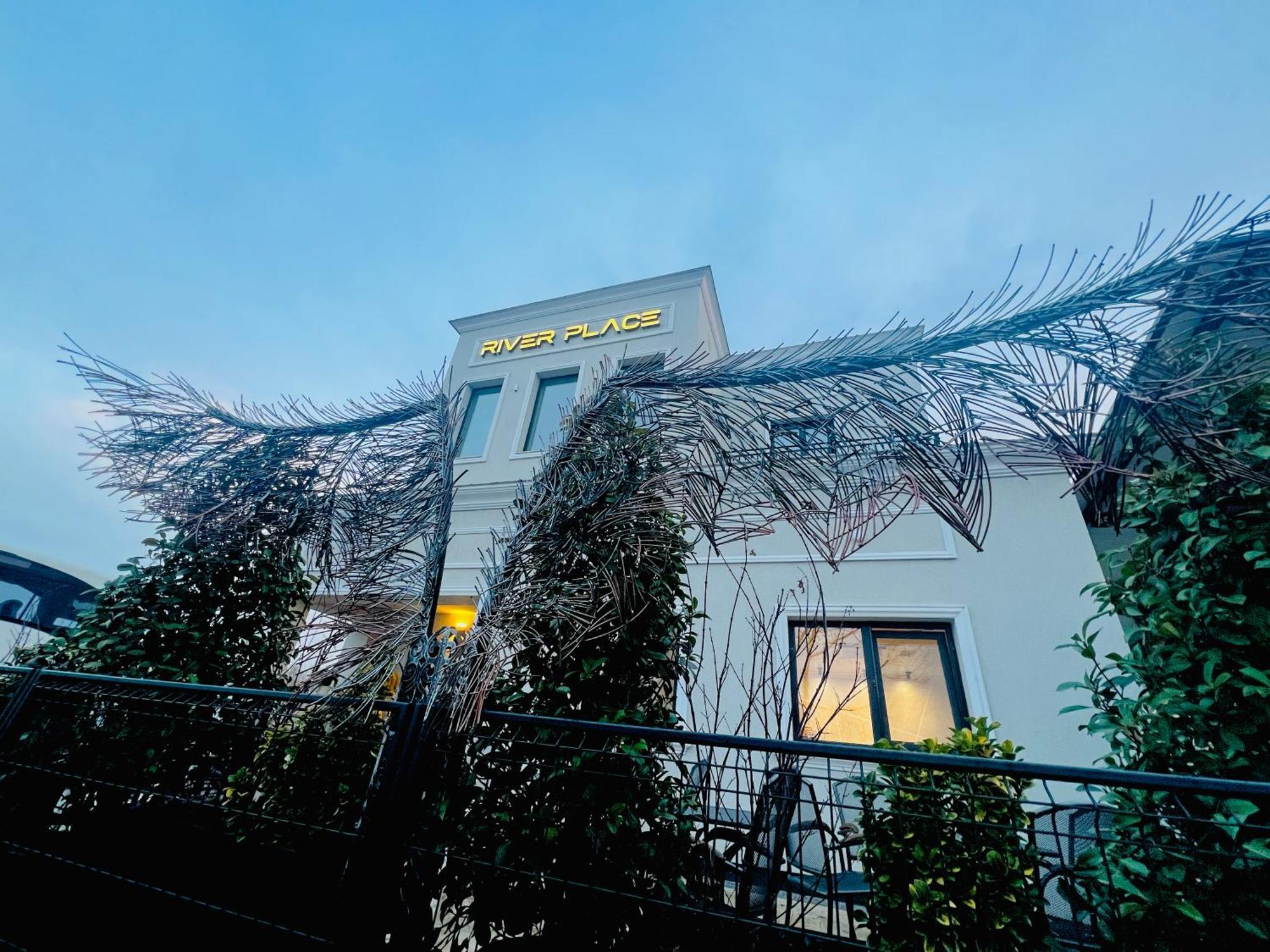 River Place Pitesti Ngoại thất bức ảnh